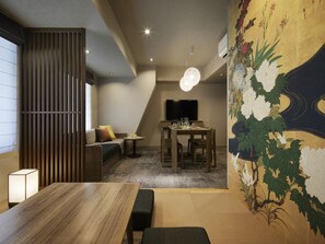 デラックス 1ベッドルーム 6ベッド (和室付き) 禁煙 | 1 室のベッドルーム、遮光カーテン、防音設備、WiFi (無料)