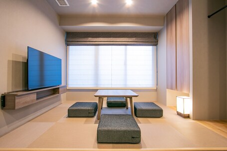 Minn Sanjo - Image 22