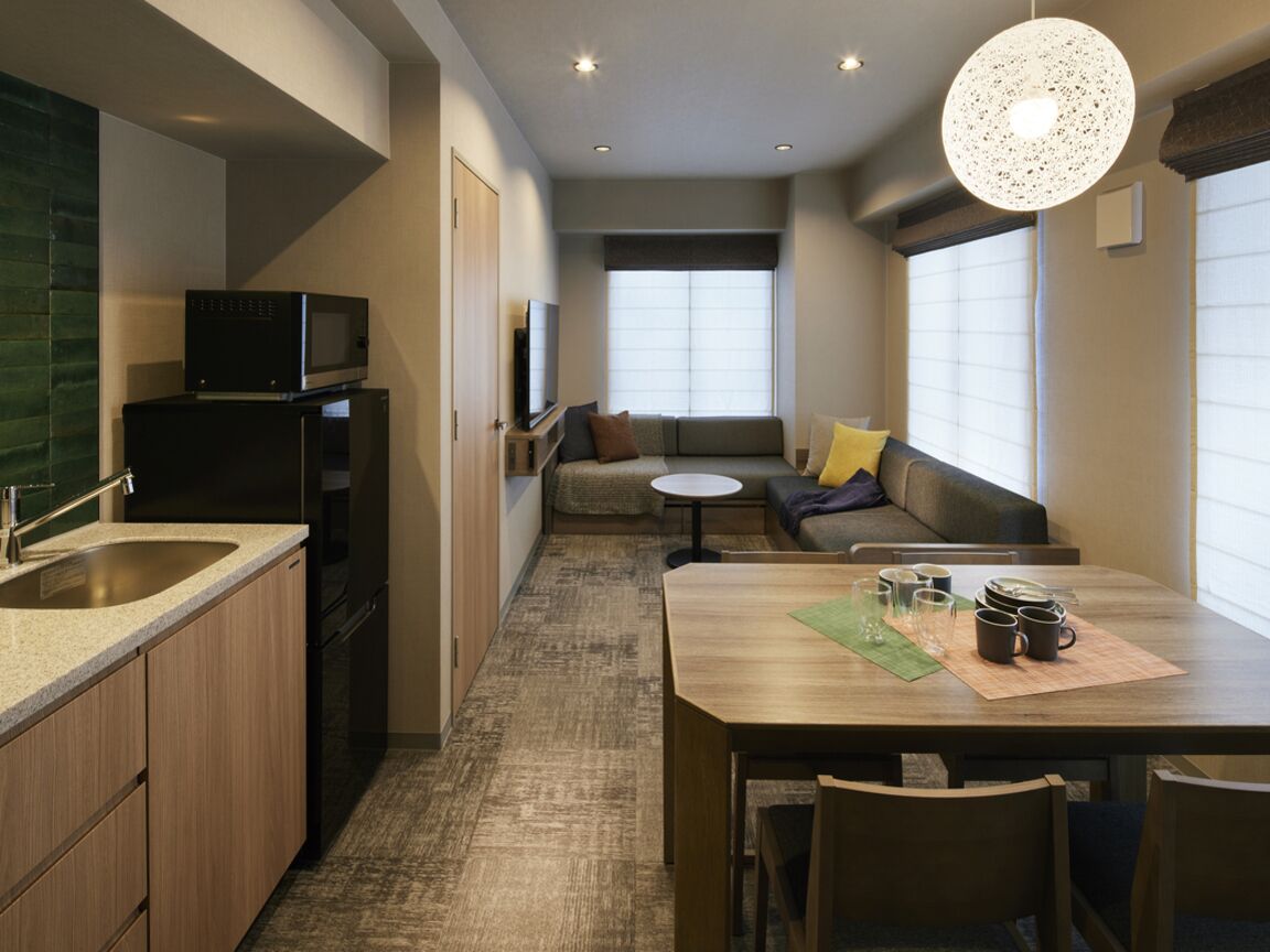 Suite – superior, 1 soverom, ikke-røyk (4 Beds) | 1 soverom, blendingsgardiner, lydisolert og wi-fi (inkludert)