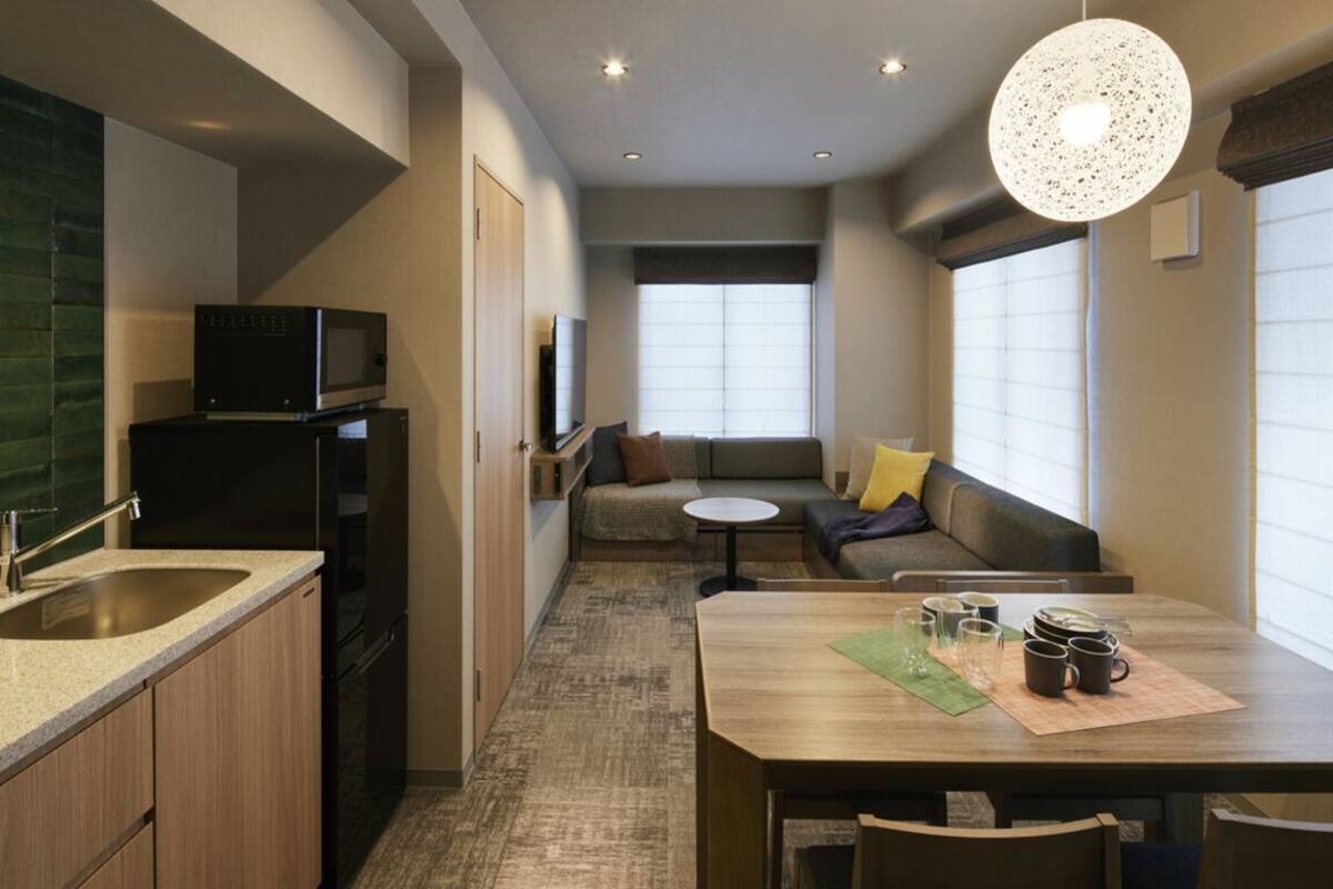 高級套房, 1 間臥室, 非吸煙房 (4 Beds) | 1 間睡房、遮光窗簾/窗簾、隔音、免費 Wi-Fi