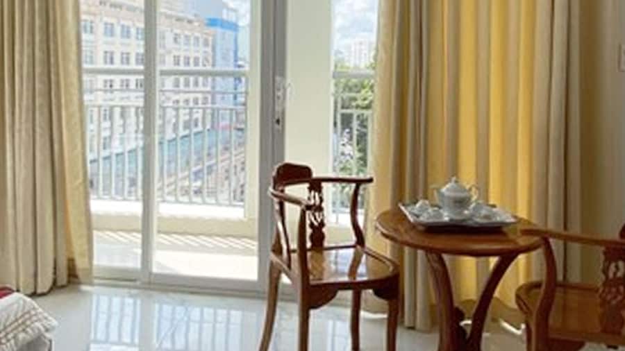 ThiĂȘn TĂ i Hotel
