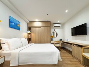Studio Tiêu chuẩn | Két bảo mật tại phòng, bàn, phòng cách âm, bàn ủi/dụng cụ ủi quần áo 