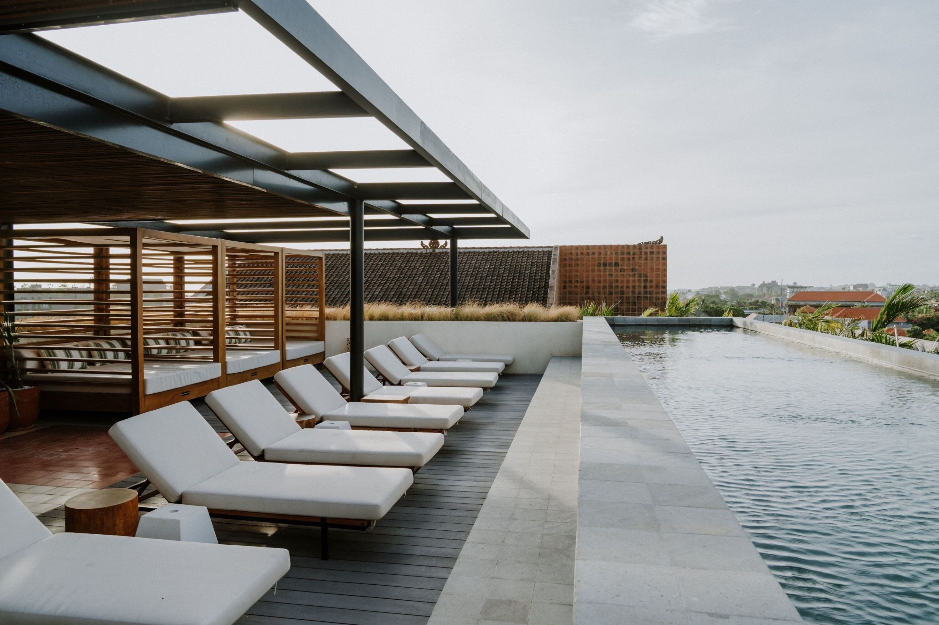 Hồ bơi ngoài trời 