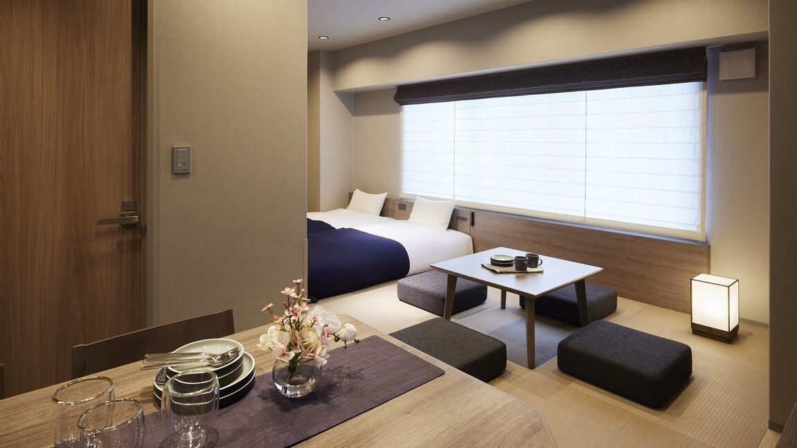 Suíte conforto (Moderate, with Tatami Room) | Área de estar | TV de tela plana