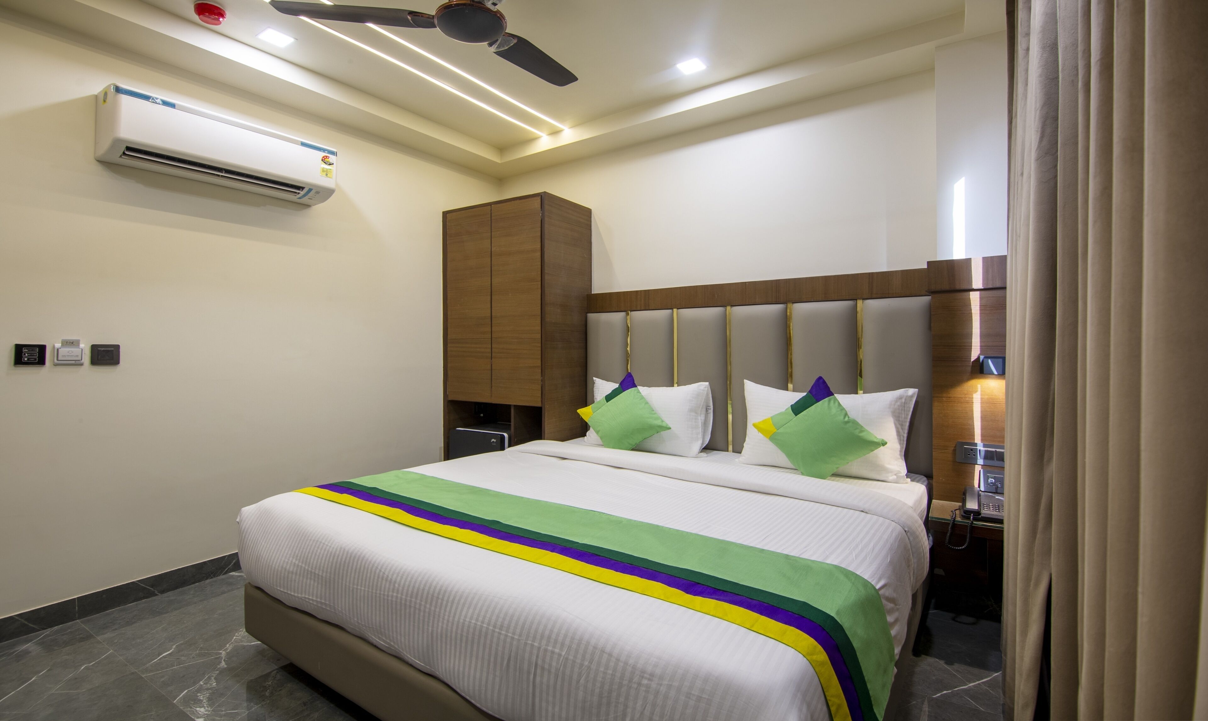 Photo - Treebo Royal Comfort