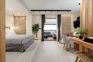 1 slaapkamer, een strijkplank/strijkijzer, wifi, beddengoed