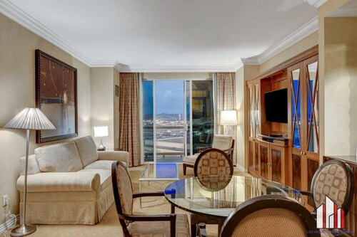 MGM Signature 15-620 1BR w/ Amazing Balcony Views