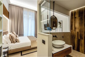 Superior Room - Mamalu Studios and Suites (Naples)