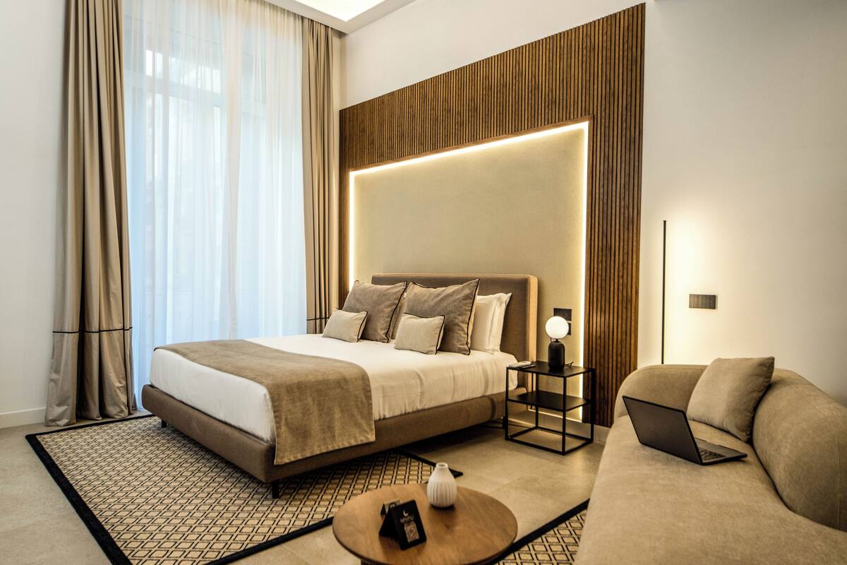 Estudio Deluxe | Ropa de cama de alta calidad, edredones de plumas, caja fuerte