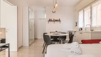 2 Schlafzimmer, Bügeleisen/Bügelbrett, Reisekinderbett, WLAN