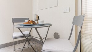 Dining - Porta Palio Luxury Apartment (Verona)