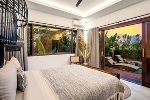 4 bedrooms, in-room safe, desk, free WiFi - Modern Varvara villa (Canggu)