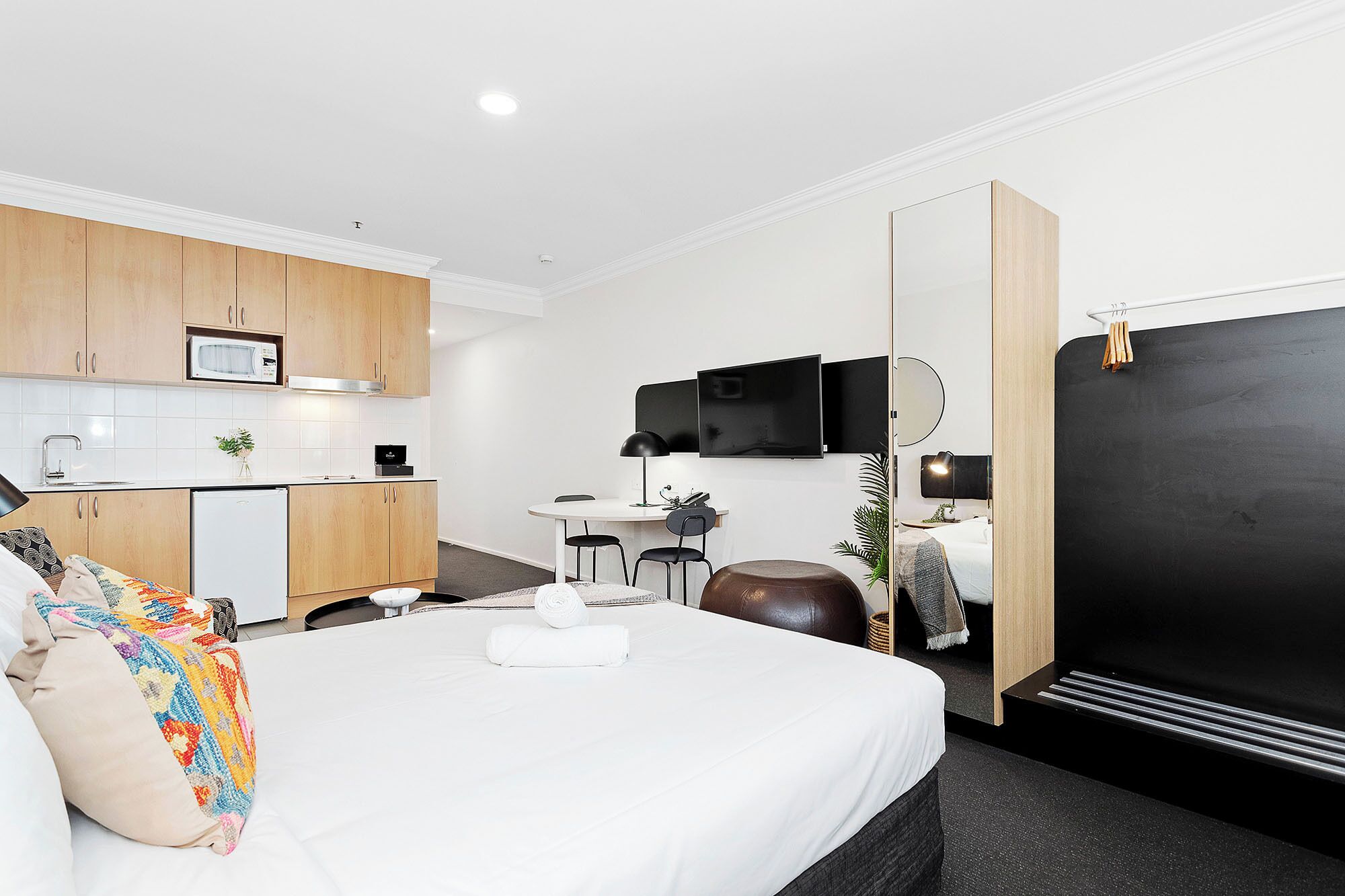 1 室のベッドルーム、アイロン / アイロン台、WiFi、ベッドシーツ