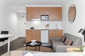 Interior - Best Location Downtown Perth (Perth)