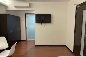 Economy Studio | Interior - King's Lane Ipoh (Ipoh)