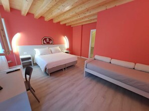 2 chambres, Wi-Fi gratuit, draps fournis