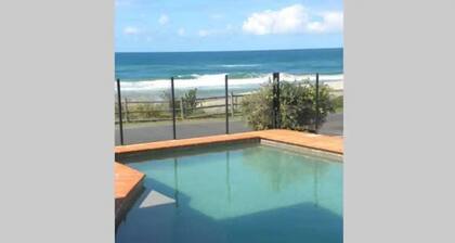 Classic Suite with Beach Views