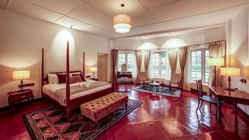 Heritage Bungalow room - Room in a Bungalow | In-room safe, desk, soundproofing, iron/ironing board