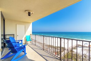 Comfort Condo, 2 Bedrooms, Balcony, Beach View | Balcony - Phoenix II Condos (Orange Beach)