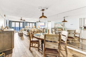 Signature Condo, 2 Bedrooms, Balcony, Beach View | In-room dining