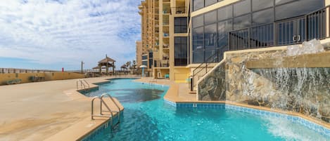 Indoor pool, outdoor pool