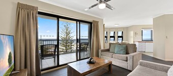 Gena Apartments Unit 13 Kings Beach QLD