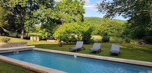 Outdoor pool, a heated pool - Moulin Proche Rivière Dans la Campagne Lotoise (Saint-Denis-Catus)