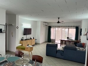Living area - Bonapriso! (Douala)