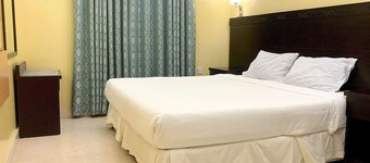 Super OYO 152 Manam 1 Hotel Apartment