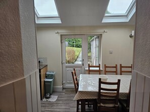 House | Dining