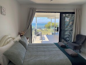 4 chambres, bureau, Wi-Fi, draps fournis
