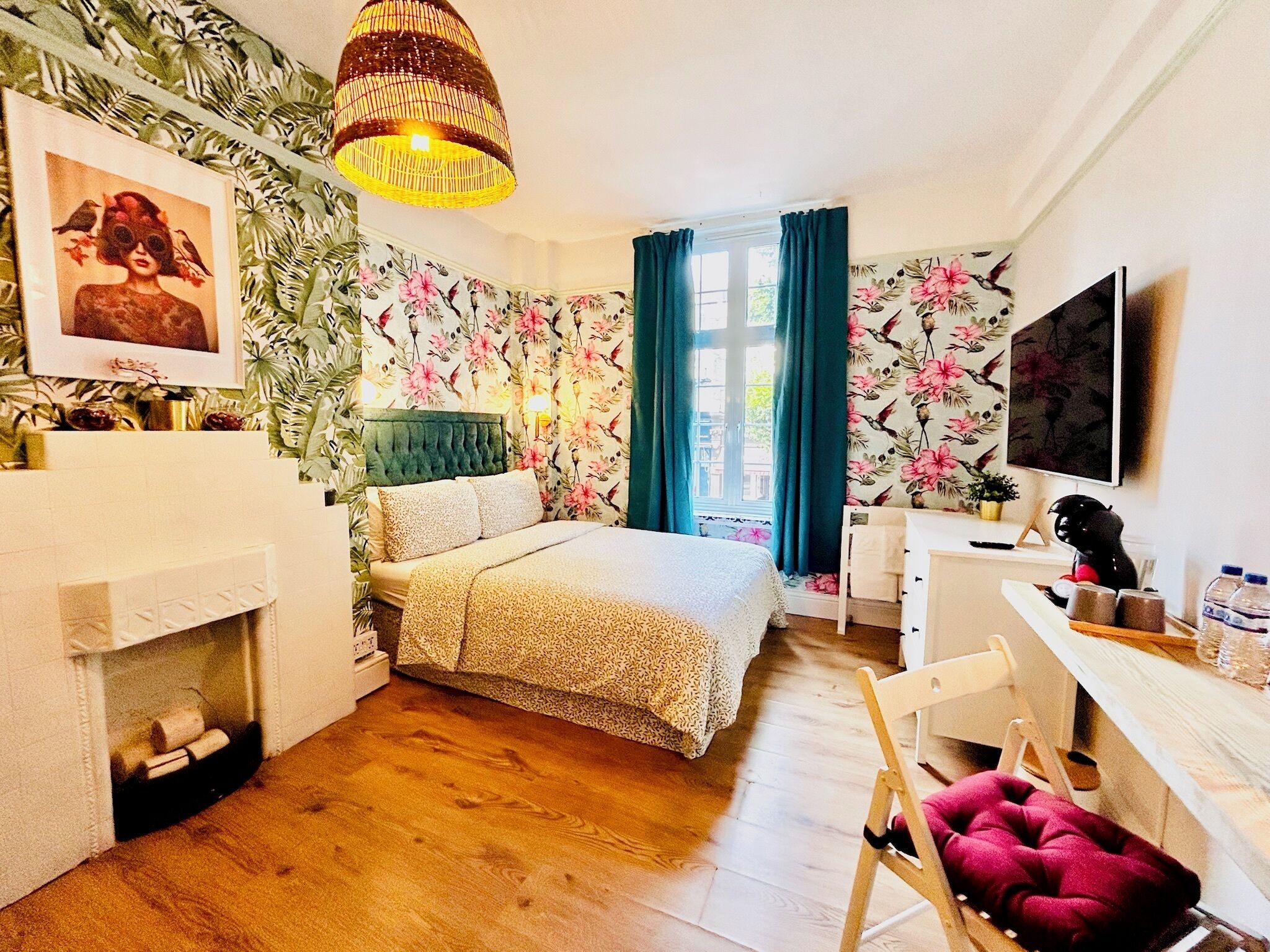 Chambre Double Deluxe, 1 lit double, non-fumeur, salle de bains commune (R2)