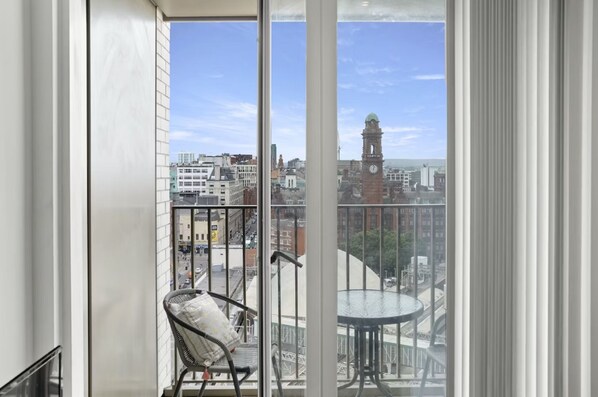 Apartamento, 2 camas de matrimonio | Balcón