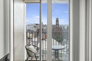 Apartment, 2 Queen Beds | Balcony