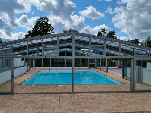 Chalet Etxetxoa, de 1 à 4 personnes avec SPA, terrain privé et piscine.