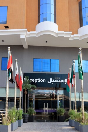 Exterior - Swat Serviced Apartments 4 (Al Khobar)