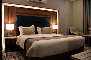 Premium bedding, free WiFi, bed sheets - SWAT HOTEL APARTMENT 4 (Al Khobar)