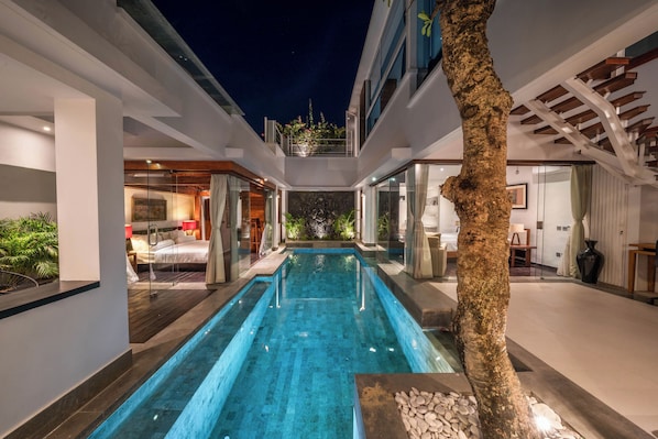Outdoor pool - Villa Tykhe (Seminyak)