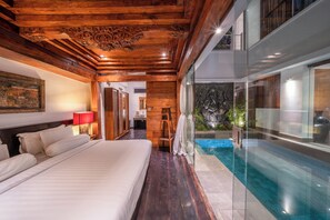 Deluxe Villa | 4 bedrooms, in-room safe, desk, iron/ironing board
