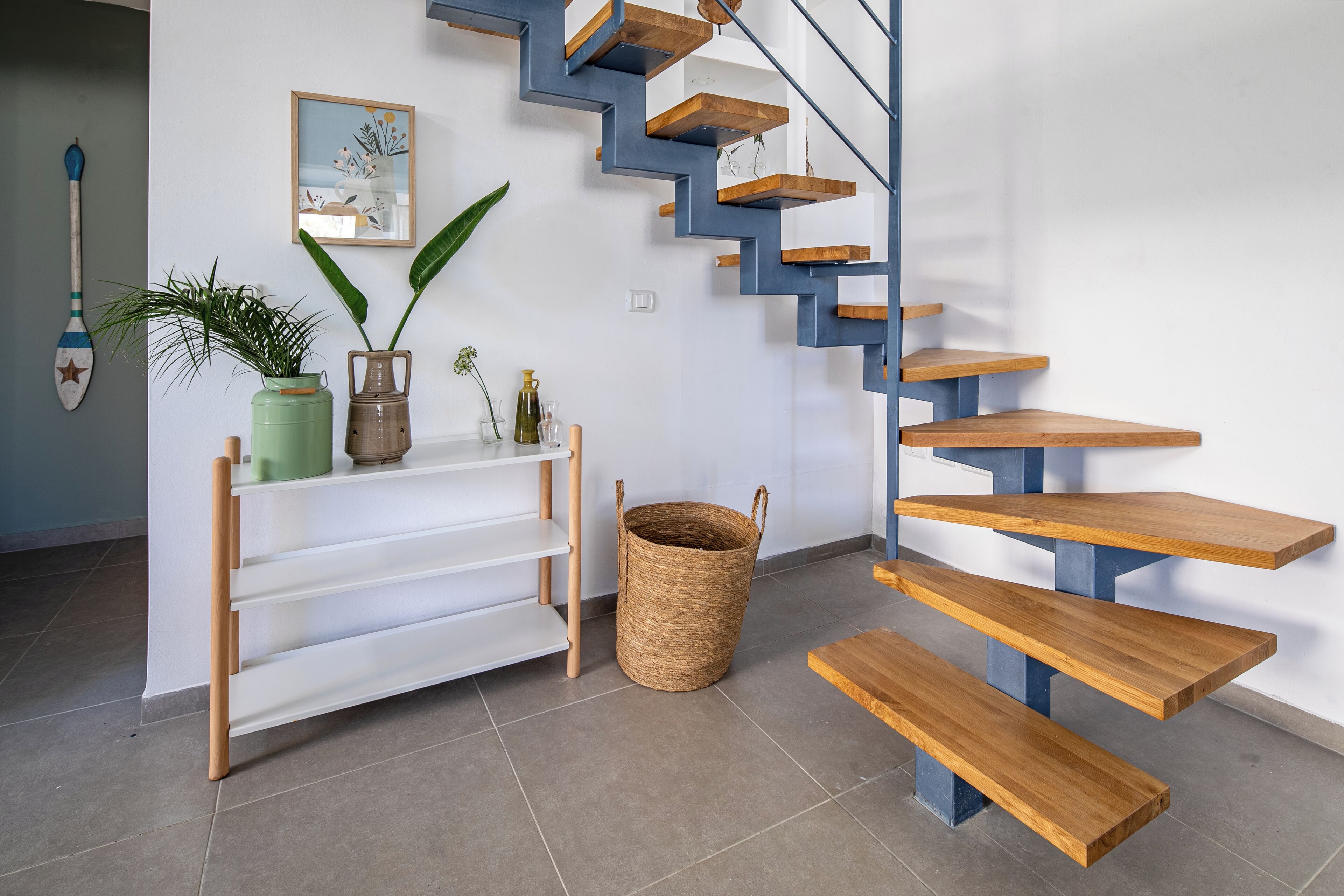 Apartment, 4 Bedrooms, Balcony | Individually decorated, individually furnished, desk, laptop workspace