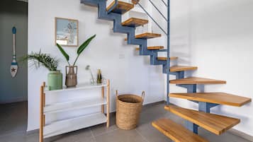 Apartment, 4 Bedrooms, Balcony | Individually decorated, individually furnished, desk, laptop workspace