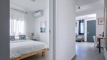 Apartment, 5 Bedrooms, Garden Area | Individually decorated, individually furnished, desk, laptop workspace