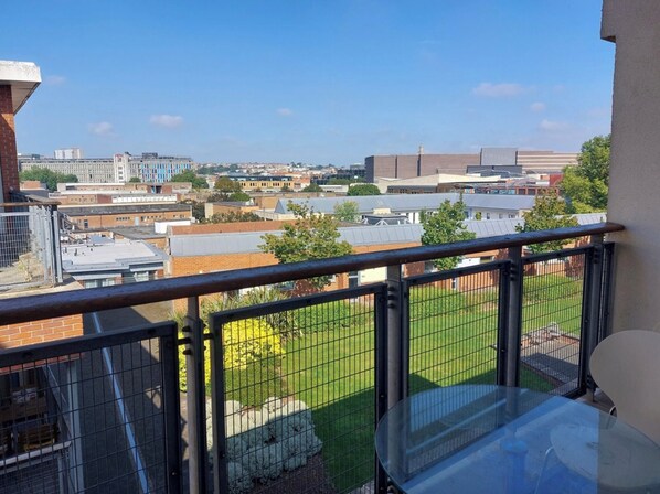 Property grounds - Beautiful 1-bed Apartment in Bristol (Bristol)