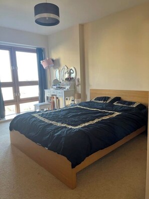 1 bedroom, free WiFi, bed sheets - Beautiful 1-bed Apartment in Bristol (Bristol)