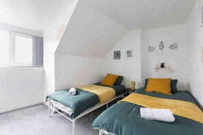 Appartement | 3 chambres, fer et planche à repasser, Wi-Fi gratuit, draps fournis