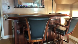 酒吧（店内）
