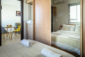 Apartment | 1 bedroom, cots/infant beds, free WiFi, bed sheets - Simple Living in Netanya by Sea N' Rent (Netanya)