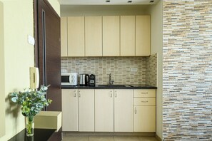 Apart Daire | Özel mutfak | Buzdolabı, fırın, set üstü ocak, espresso kahve makinesi 