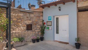 Exterior - Apartamentos Fuentes de la Hoz (Aguatón)