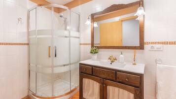 Panorama appartement | Badkamer